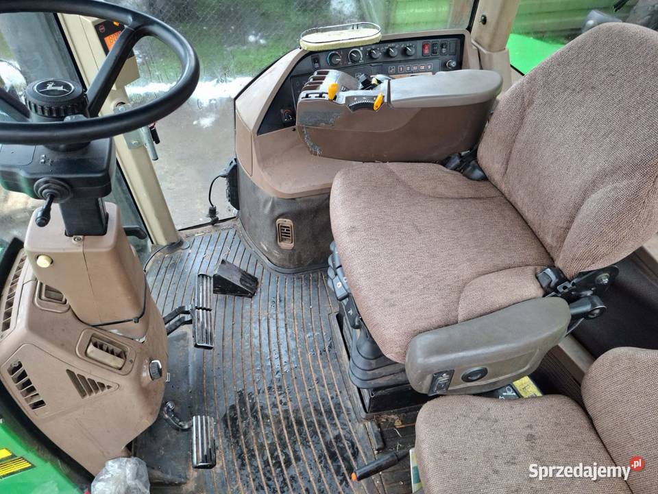 Ciągnik rolniczy John Deere 8410 Uszkodzony Wąwelno sprzedam