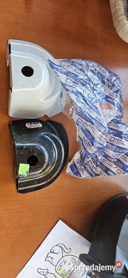 OryginałNowe gniazdo mocowania amortyzatora Fiat Barlinek