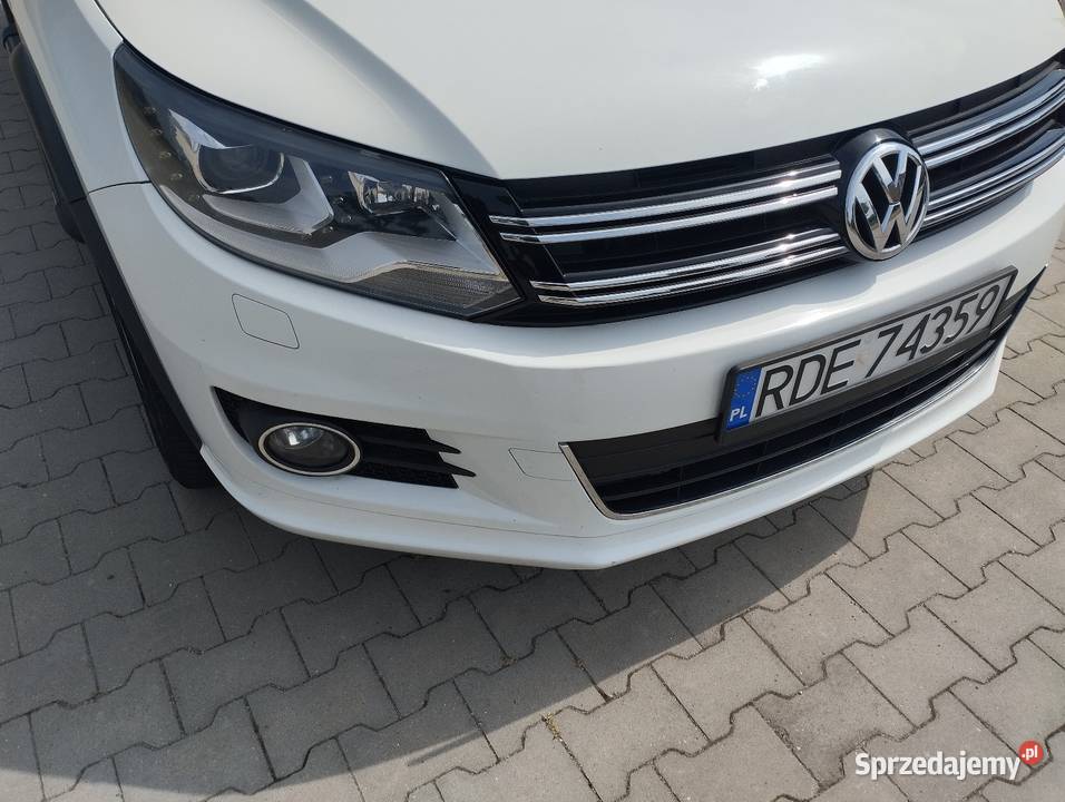VW Tiguan 2016 wysoka wersja mały przebieg Volkswagen Dębica sprzedam