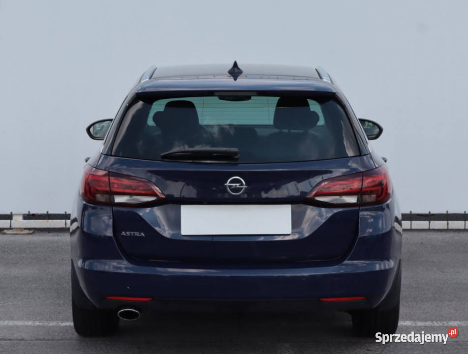 Opel Astra 16 BiCDTI światła przeciwmgielne Lublin