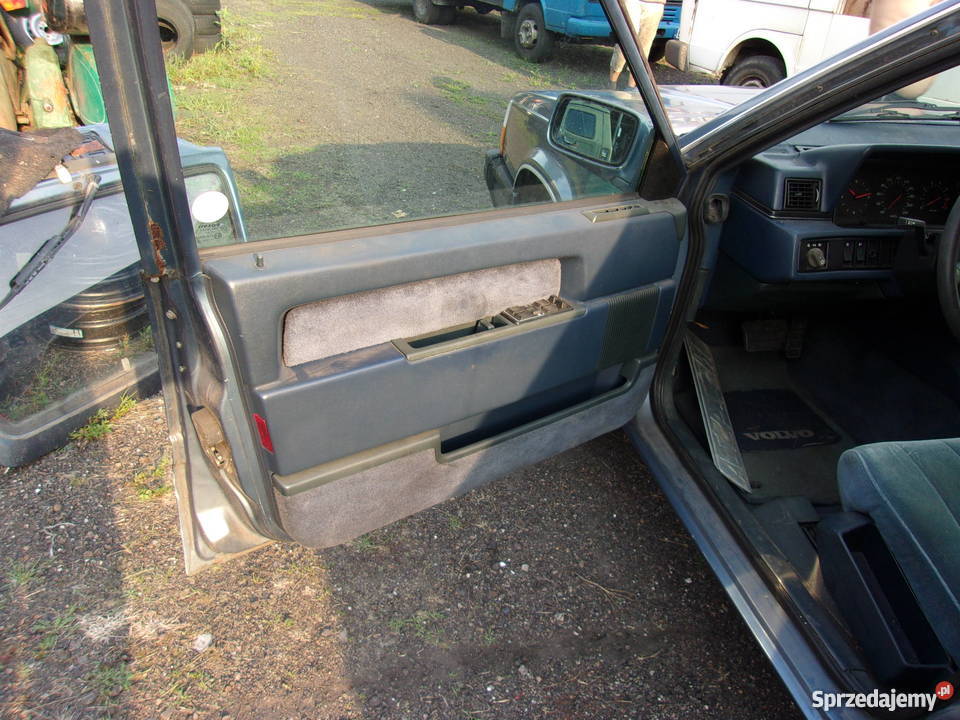Volvo 760 GLE pierwszy lakier Zdrowy Oryginalny Celestynów