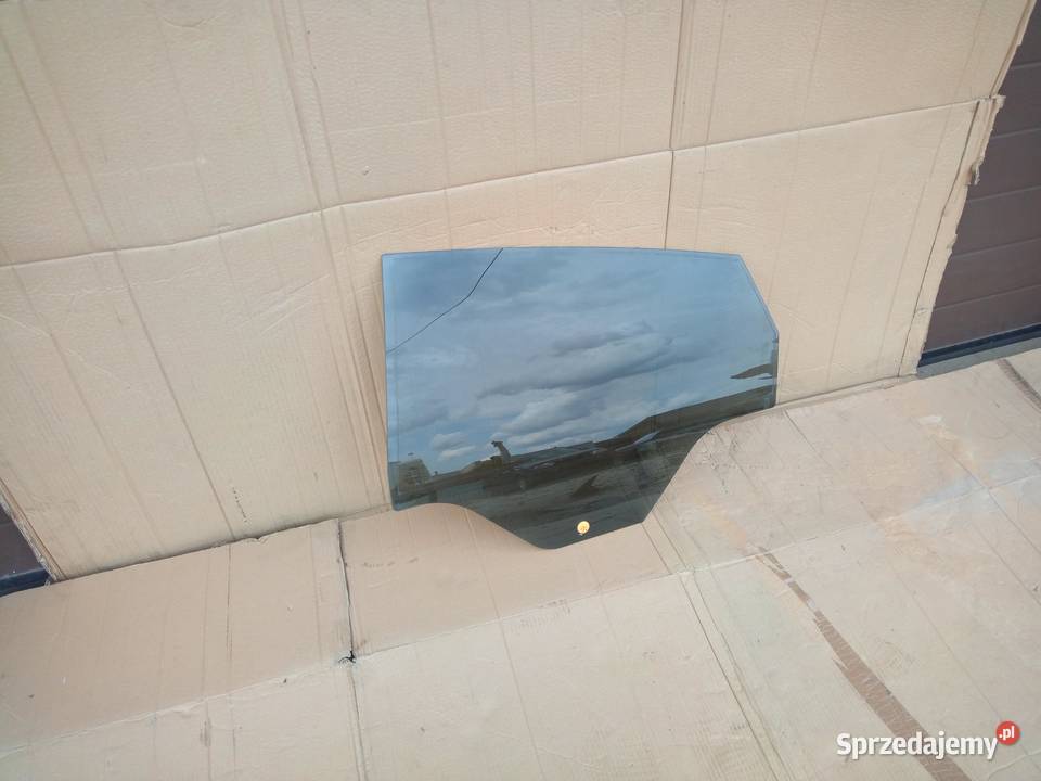 Ford Fiesta MK7 Szyba lewa tył 16r Turek