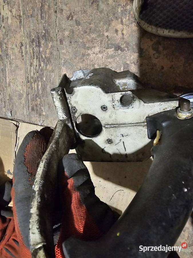 Stihl 040 AV rączka uchwyt rękojeść obudowa 0 40 Pokrywy i osłony silnika Jelenia Góra