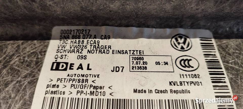 VW TIGUAN II LISTWA BAGAŻNIKA 5NA868077A osobowe