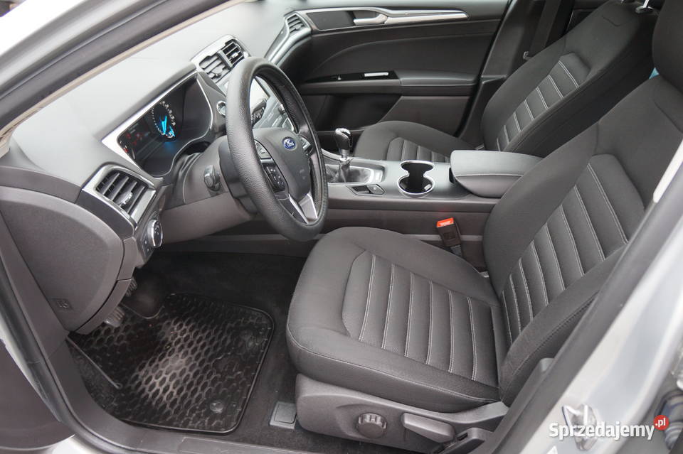 Ford Mondeo Hatchback 20 TDCI 150 2019 Full elektryczne szyby Mondeo