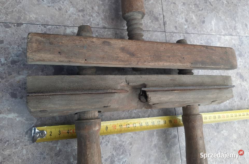 Stary drewniany strug hebel skręcany B073 Tczew