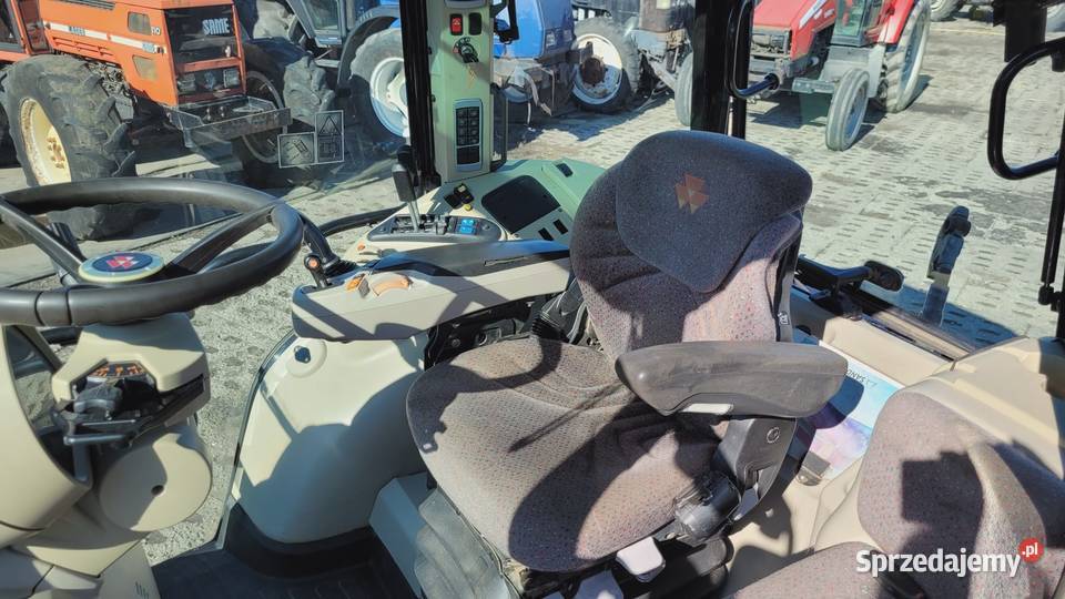 Massey Ferguson 5611 traktor podkarpackie Zaklików