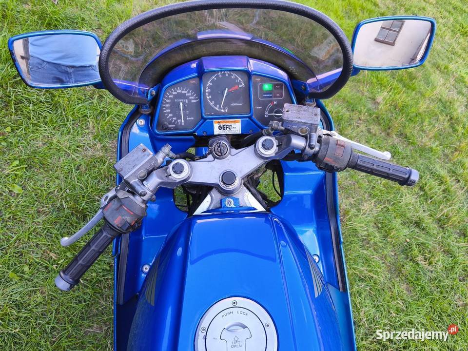 Honda VFR 750 F RC24 V4 1990r czterosuwowy sprzedam