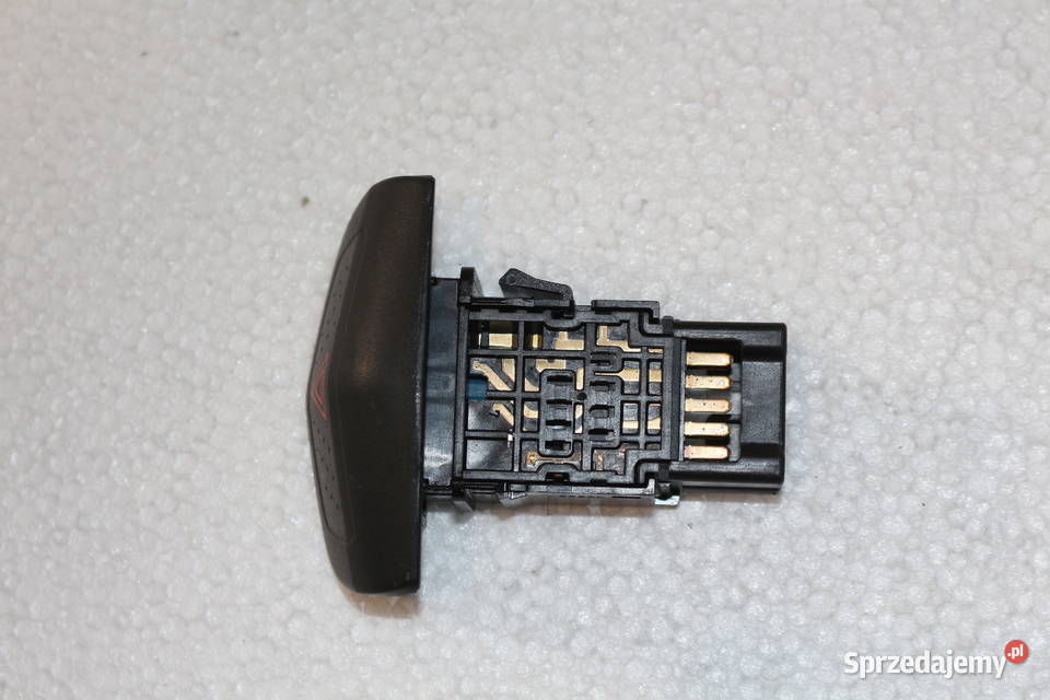 NISSAN PRIMERA P12 PRZEŁĄCZNIK AWARYJNYCH 8PIN osobowe Prochowice