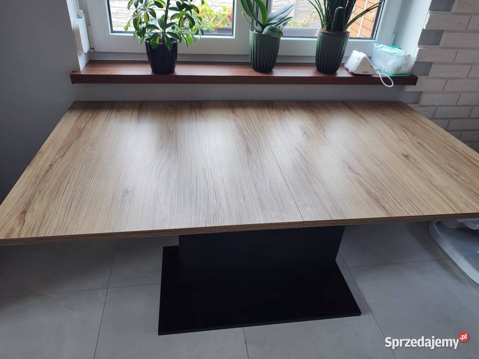 Stół do jadalni Nowa Wieś Mała