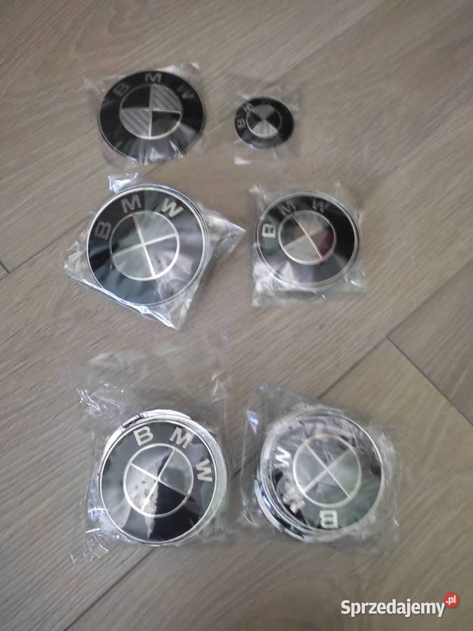 Znaczki i nalepki bmw Czarne Carbon look Pełen Dekielki sprzedam