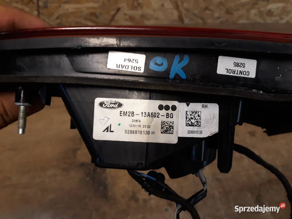 FORD S MK2 LAMPA TYŁ PRAWA TYLNA W KLAPĘ