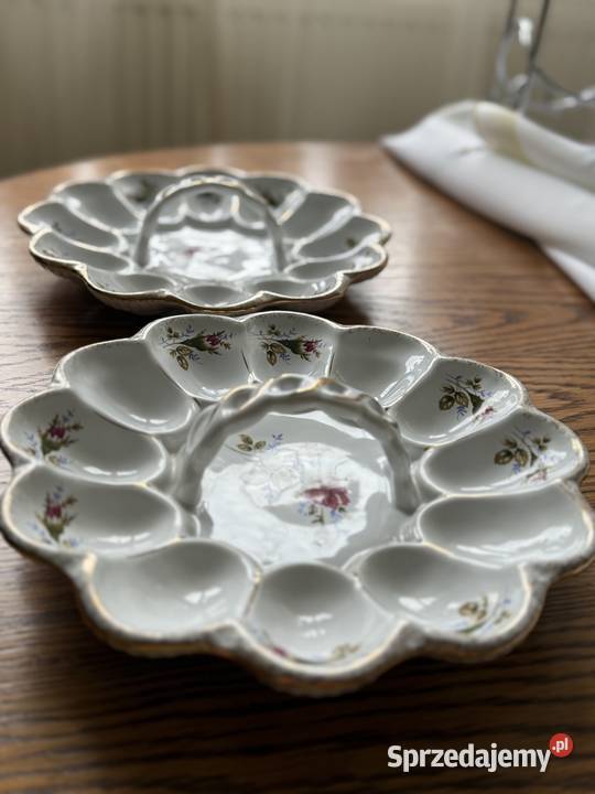 Porcelanowy talerz na jajka