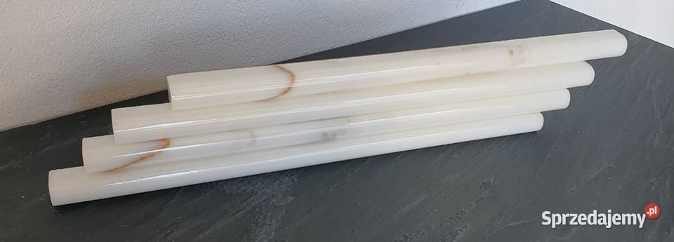 Wałek marmurowy drkoracyjny ścienny Bianco Bielawa