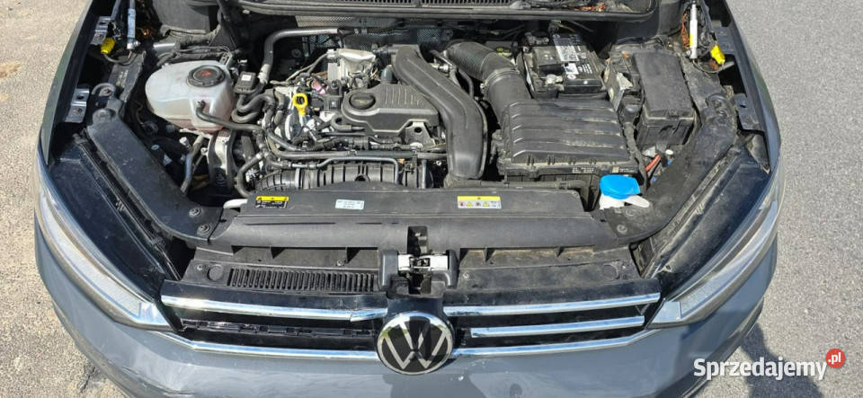 Volkswagen Touran Volkswagen Touran 15 TSI EVO 7 autoalarm Pleszew