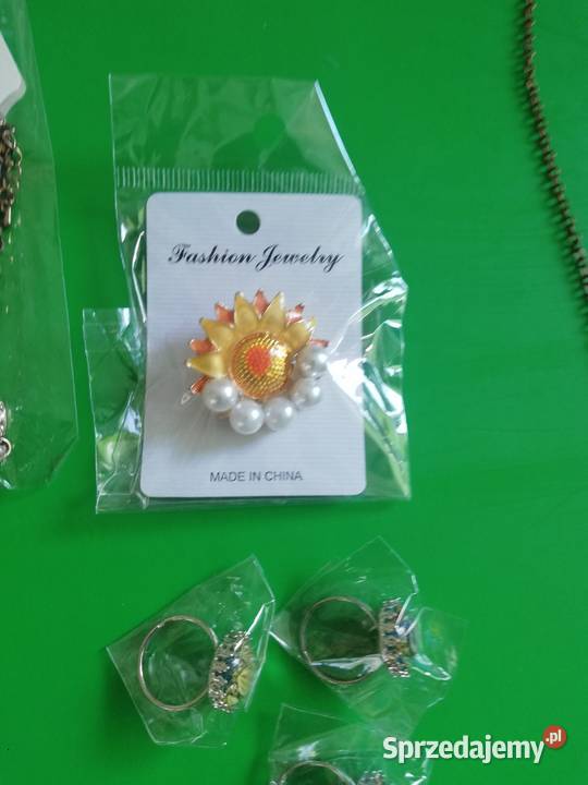 Wisiorek kobiet Warszawa