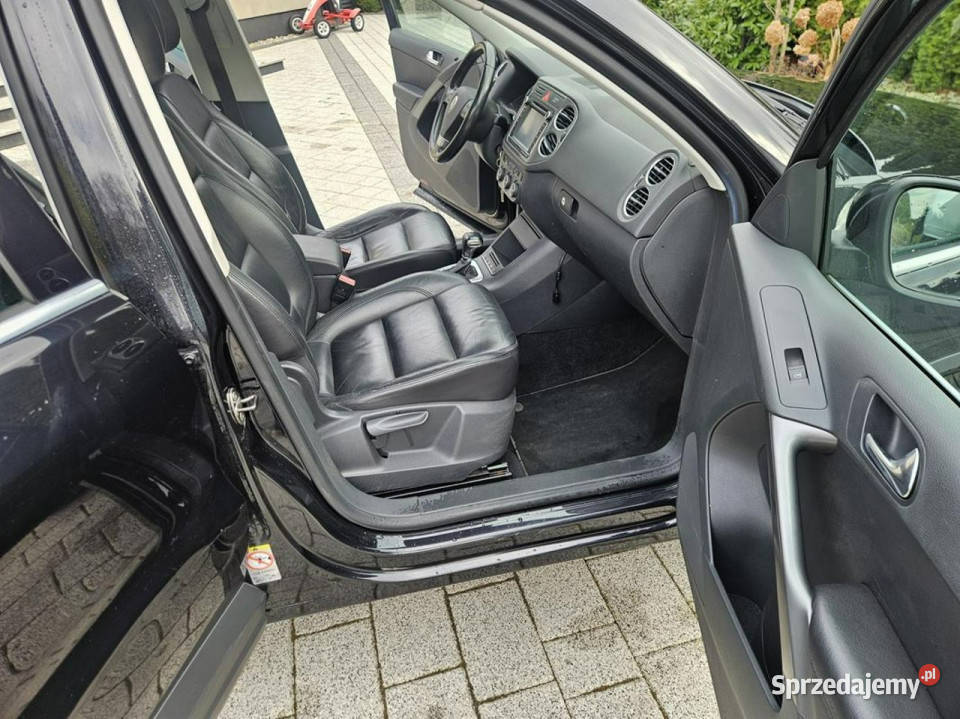 Volkswagen Tiguan 20 170 Klimatronik 4x4 lakier metallic Strzegom