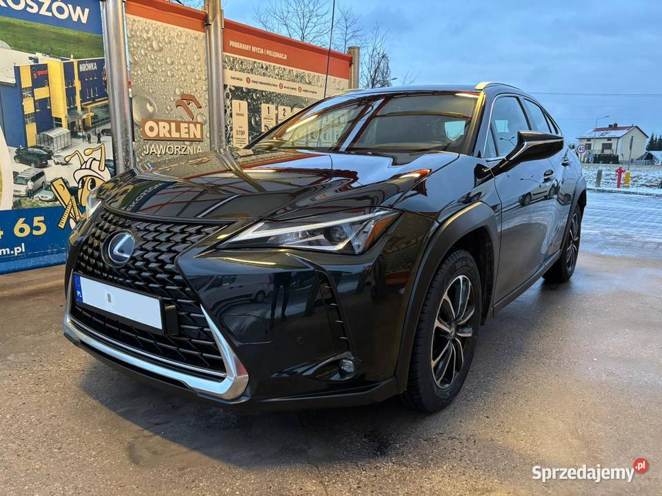 Lexus UX 250h 2022 czarny Płock