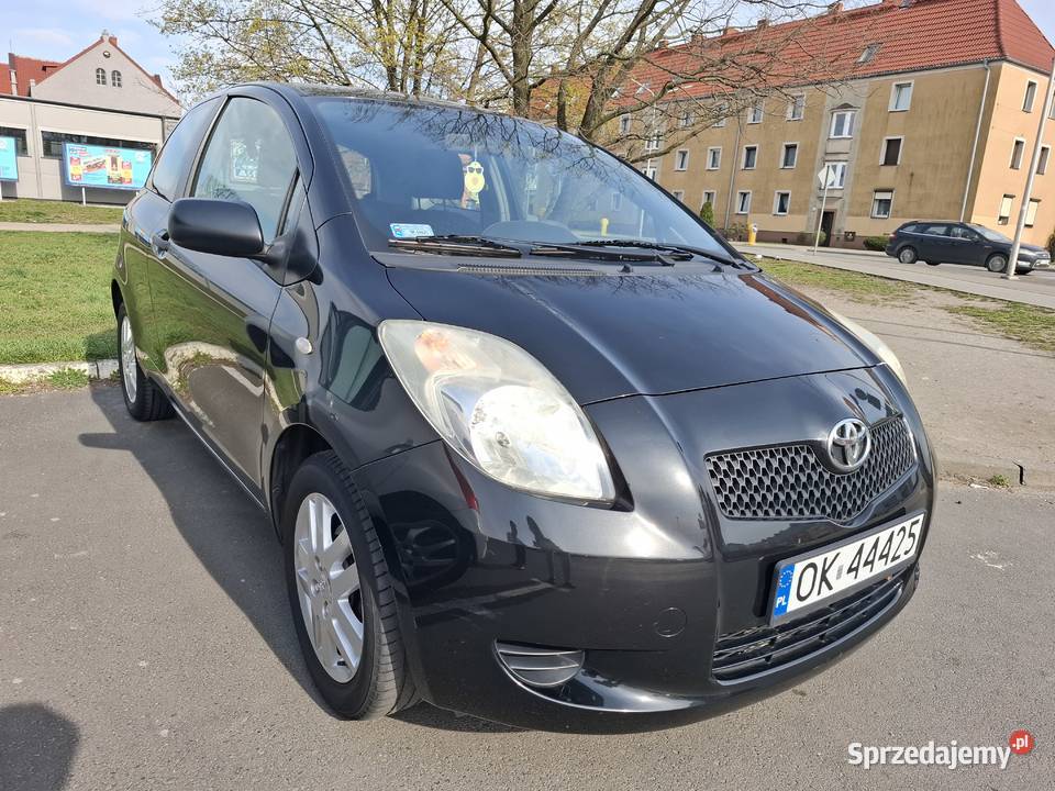 Zadbana Toyota Yaris Terra Premium