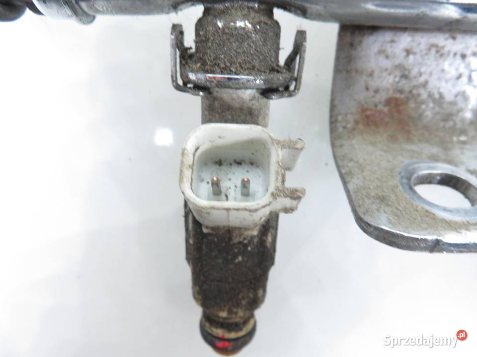 LISTWA WTRYSKOWA FORD FOCUS C 18 4M8G9D280AA sprzedam