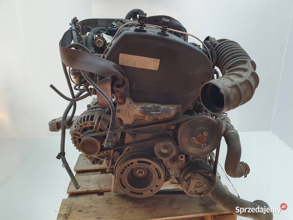 SILNIK BEZ OSPRZĘTU Opel Zafira B 16 16V T TURBO