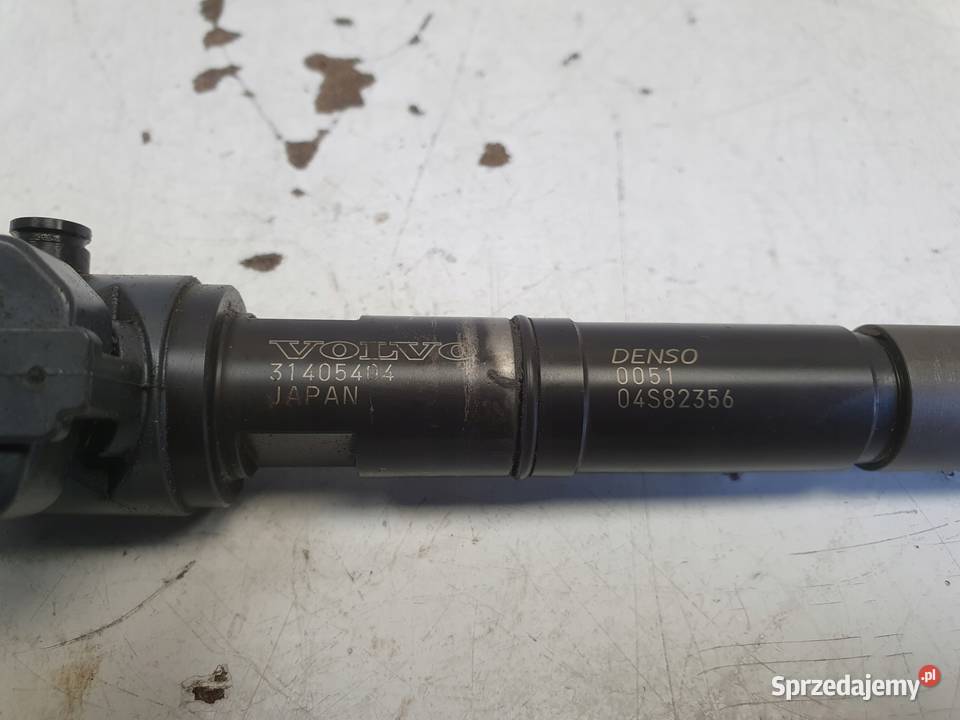 WTRYSKIWACZ Volvo V70 III XC70 II lift 20D D4 sprzedam