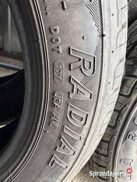 Opony 1556515