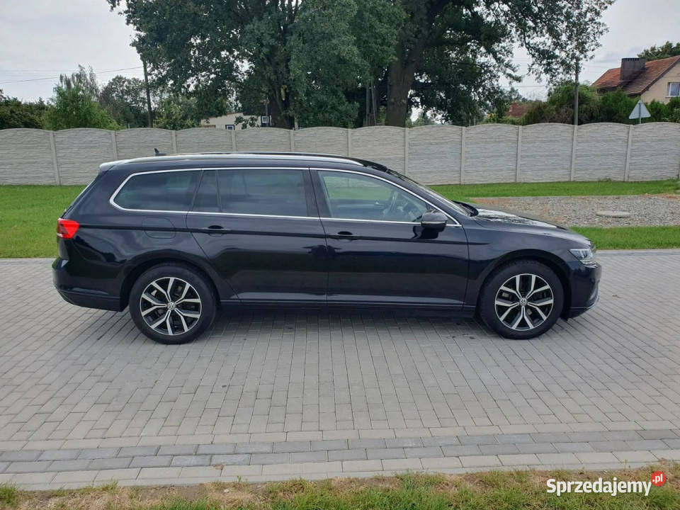 Volkswagen Passat 20tdi 190 2021r lift Virtual Kombi Passat Strobice sprzedam
