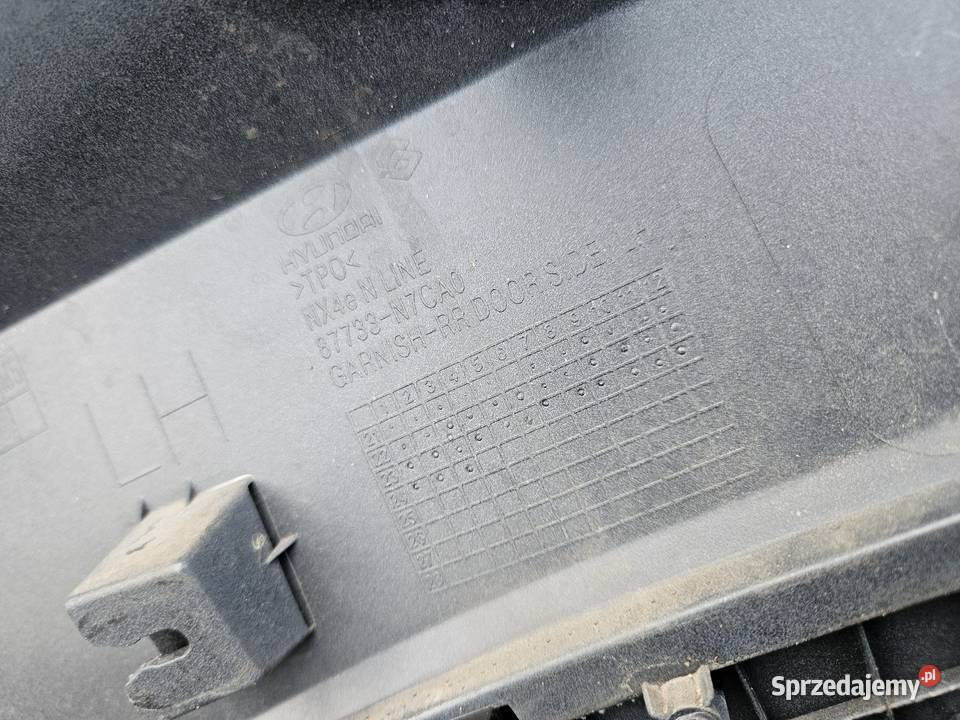HYUNDAI TUCSON IV 4 NLINE LISTWA DRZWI LEWY TYŁ osobowe Międzychód