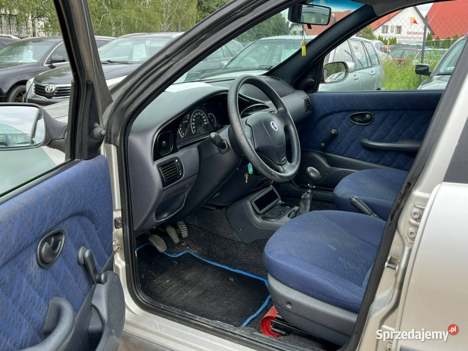 Fiat Albea 12 Benzyna 2003r Mały srebrny mazowieckie Warszawa