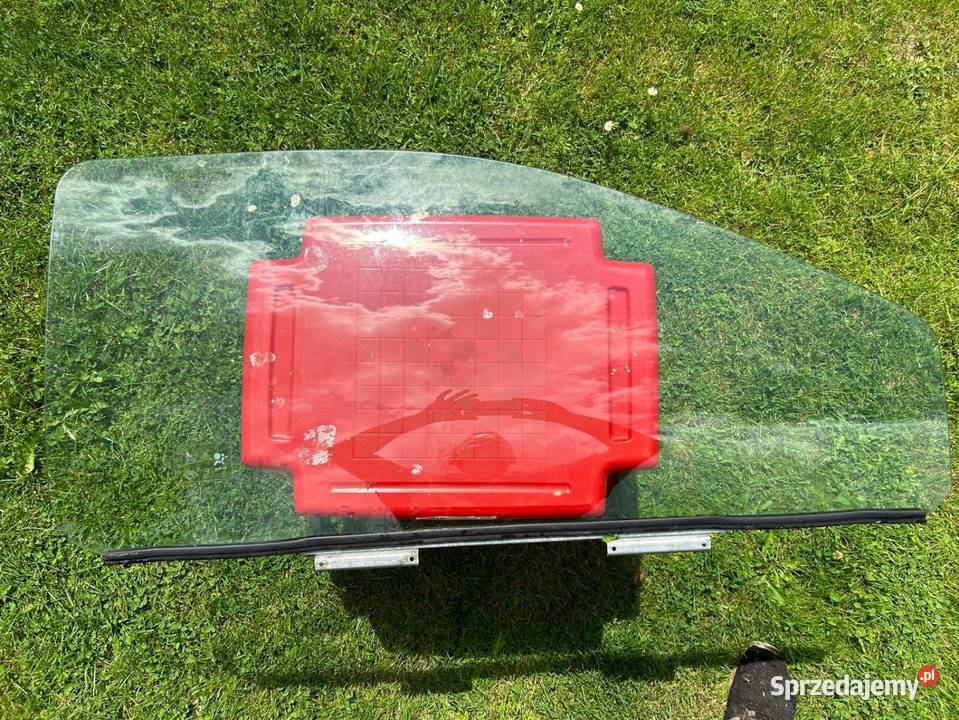 Szyba prawa Renault Twingo 1 Motoryzacja Krosno