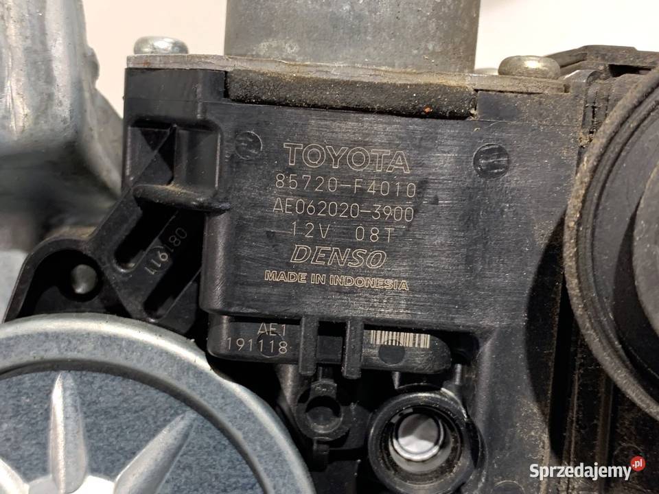 PODNOŚNIK SZYBY LEWY PRZÓD TOYOTA CHR 69820F4010 osobowe podkarpackie