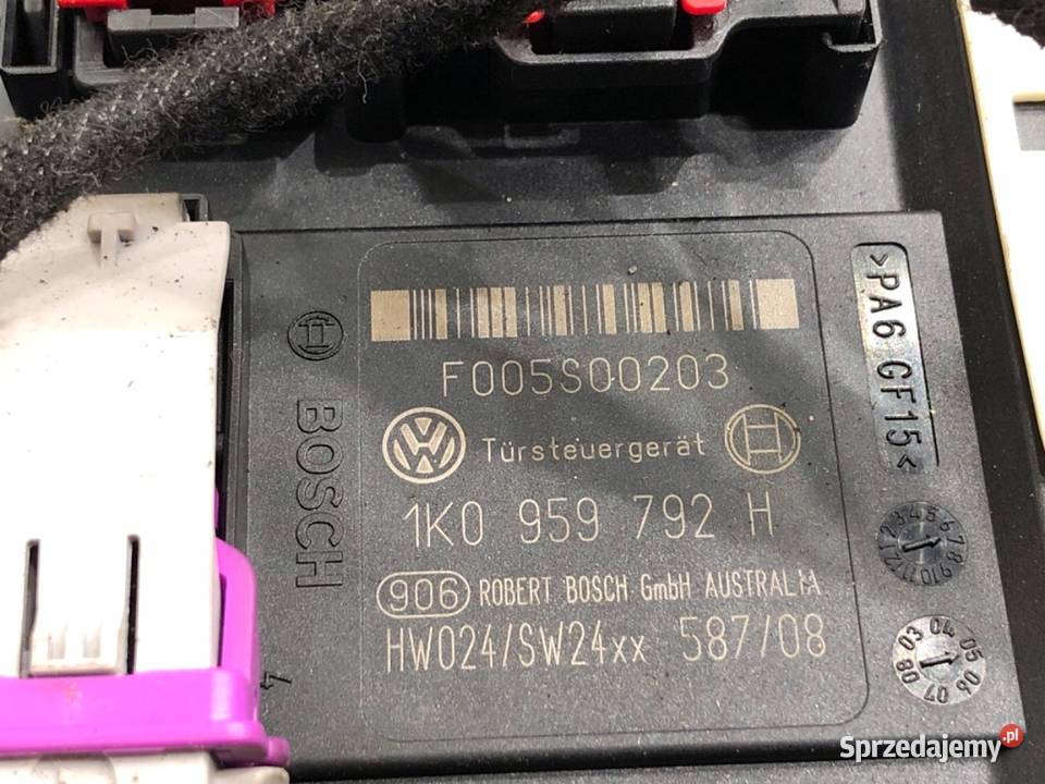 PODNOŚNIK SZYBY PRAWY PRZÓD SEAT LEON II