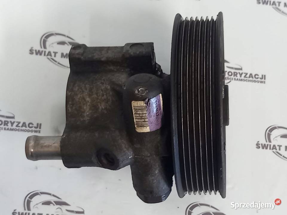 TRAFIC VIVARO 20 DCI M9R786 114 11r pompa