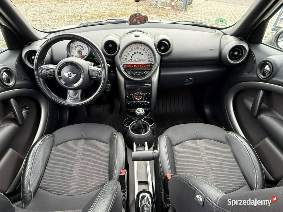 Mini Countryman nowy rozrząd i koło Rok produkcji 2011 Dąbrowa sprzedam