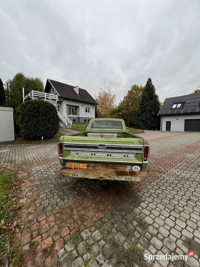 Piękny klasyczny Ford z oryginalną patyną z Rok produkcji 1973 Gdańsk