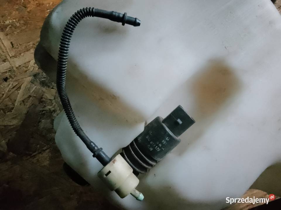 Zbiornik spryskiwaczy 55l wężyki Hella VW Golf pomorskie