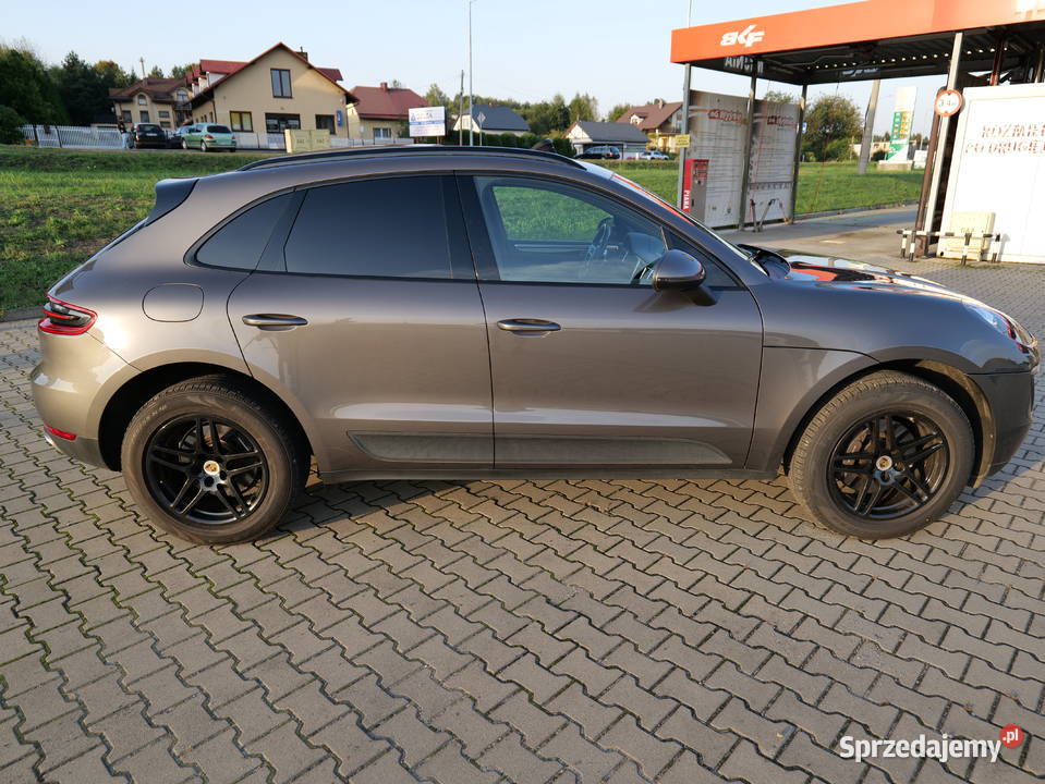 Porsche Macan 20 252 FV23 Rok produkcji 2017 Turza Śląska sprzedam