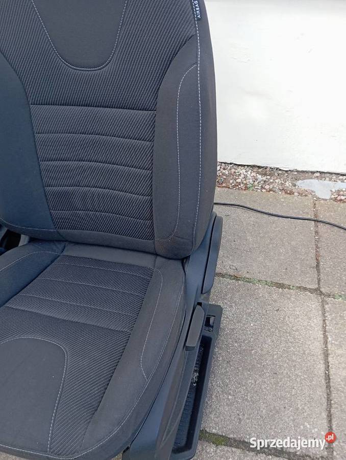 Ford Kuga mk2 fotele kanapa Kobylnica