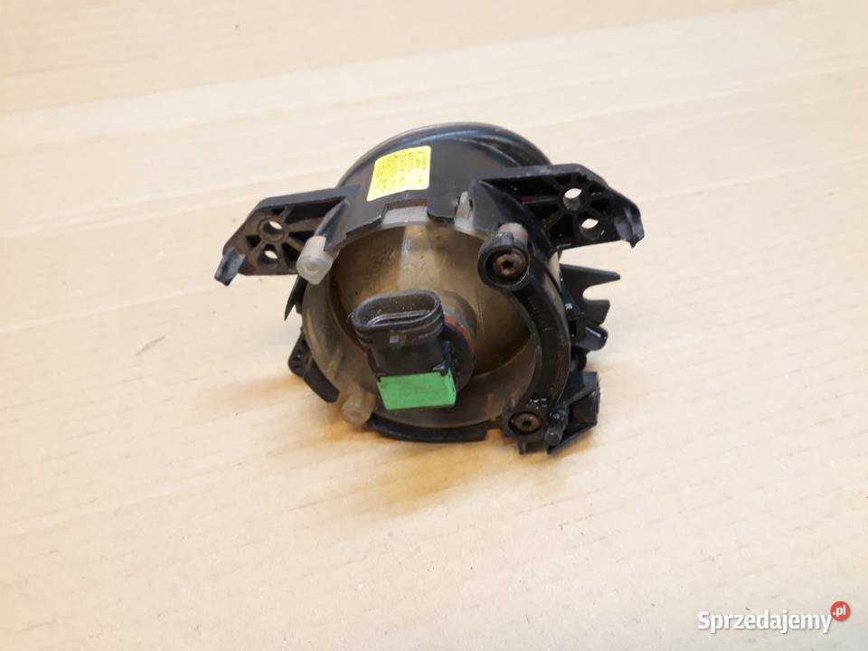 MERCEDES W251 HALOGEN PRAWY ZDERZAKA PRZÓD wielkopolskie