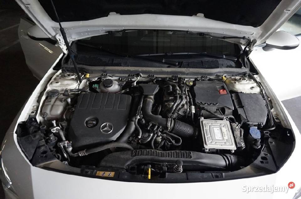 MercedesBenz CLA250e hybryda BEZWYPADKOWA bluetooth