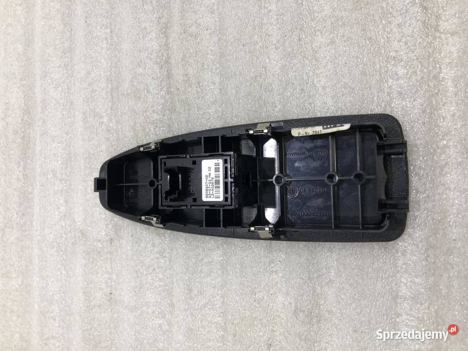 PRZEŁĄCZNIK PRZYCISK SZYB BMW F30 F31 9208107 wielkopolskie