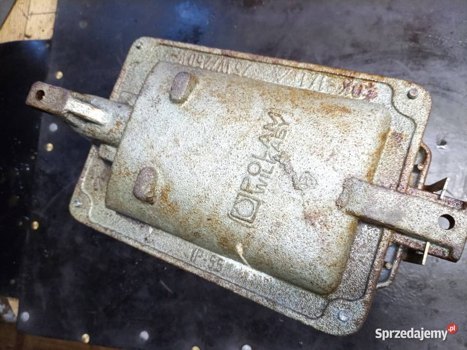 Lampa prl ip55 nieużywana podkarpackie Stalowa Wola