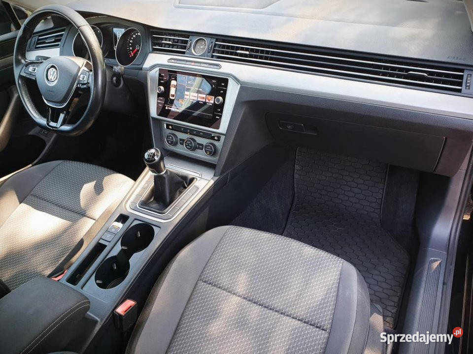 Volkswagen Passat 2018r FV23 Salon Front Assist Kraków