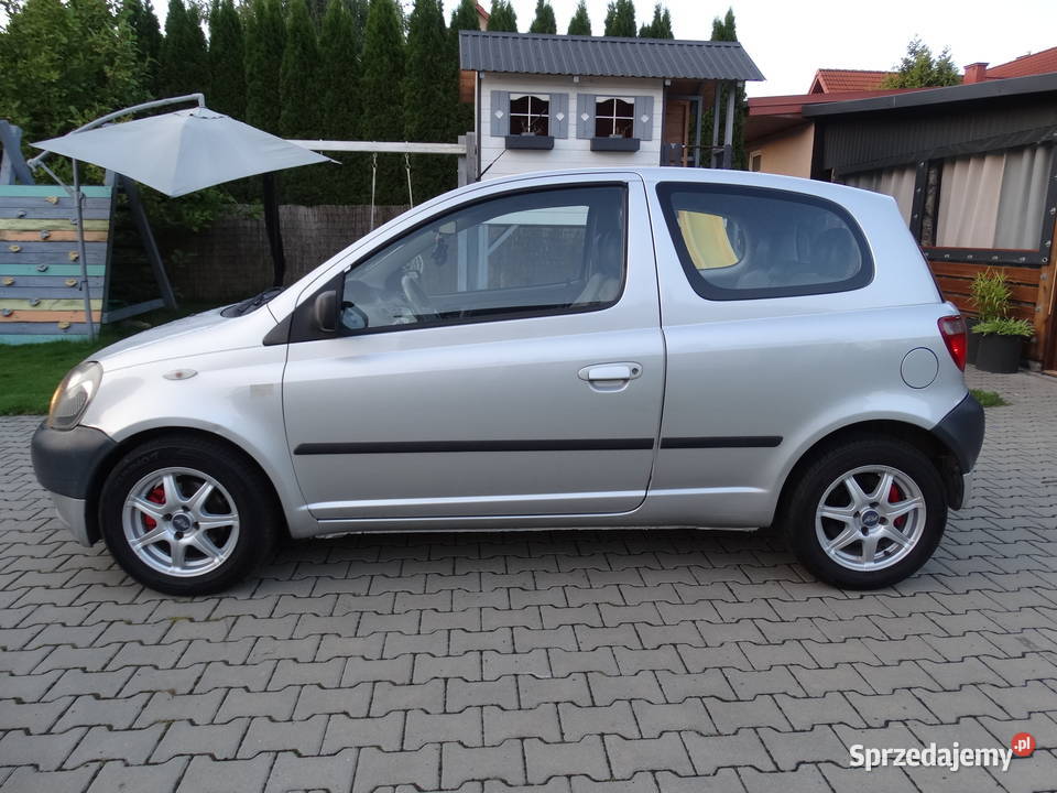 Toyota Yaris klima wspom zarej 10 nieuszkodzony Zamość