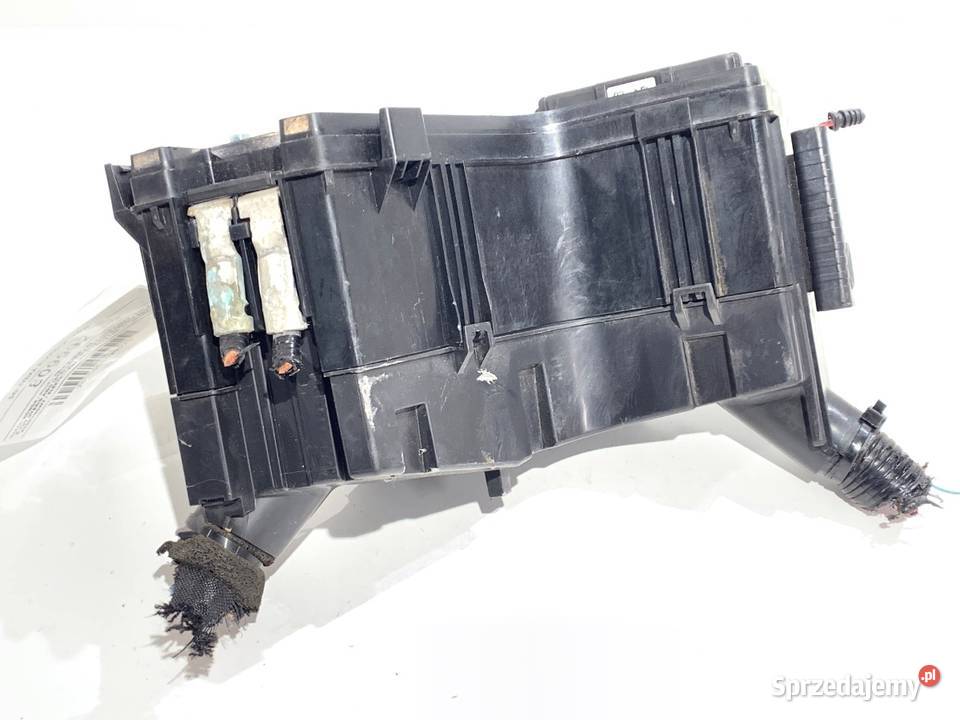 SKRZYNKA BEZPIECZNIKÓW HONDA CRV V SUV 20 145 osobowe