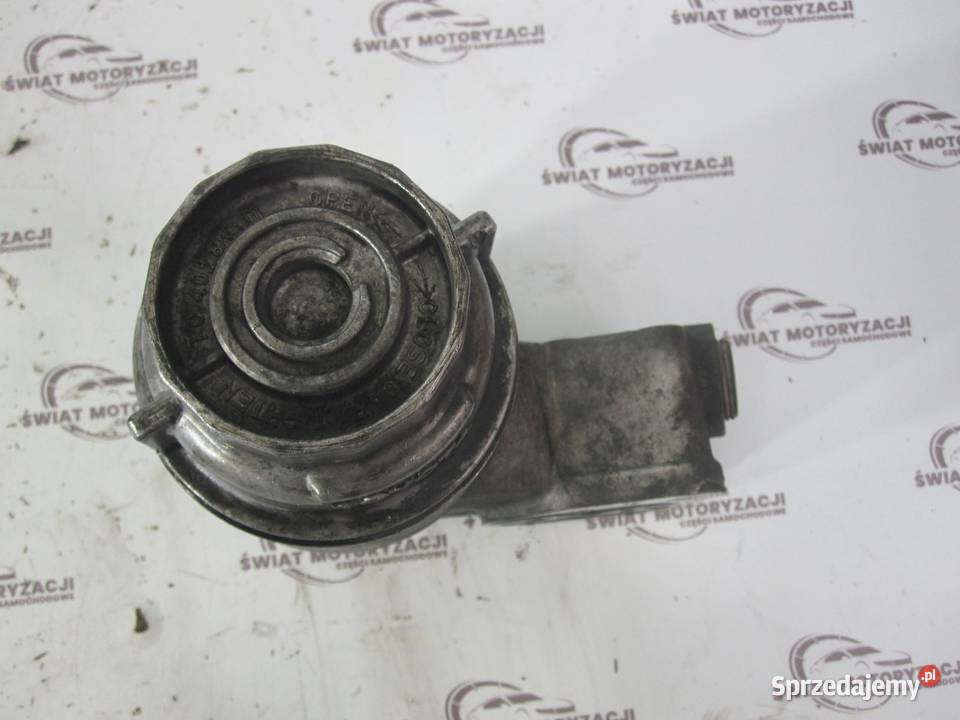 LEXUS IS 22 D 2ADFHV 177 06r obudowa filtra