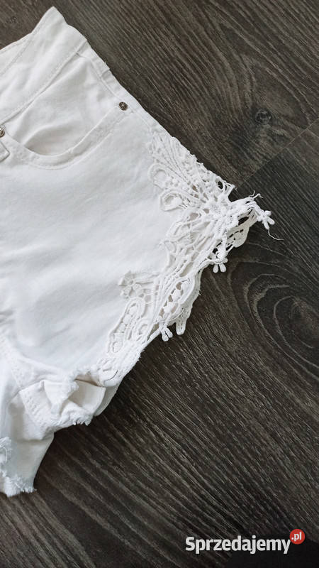 Spodenki jeansowe białe szorty M house House sprzedam