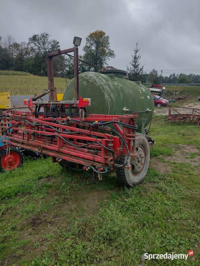 Opryskiwacz 2000 l hydraulika nowa pompa i Spławy Pierwsze