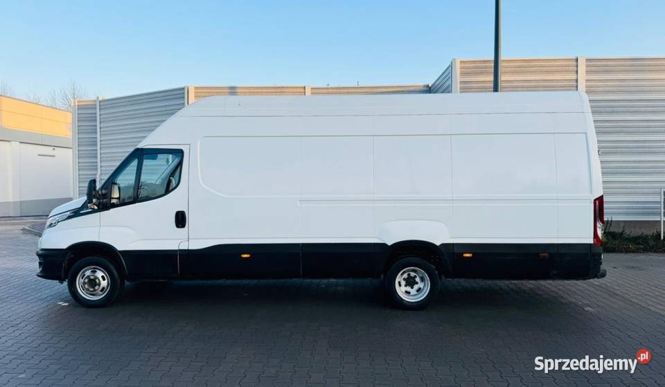 IVECO DAILY 35C18 30 HPI 180 35T BKAT L5H3 MAXI Rok produkcji 2019